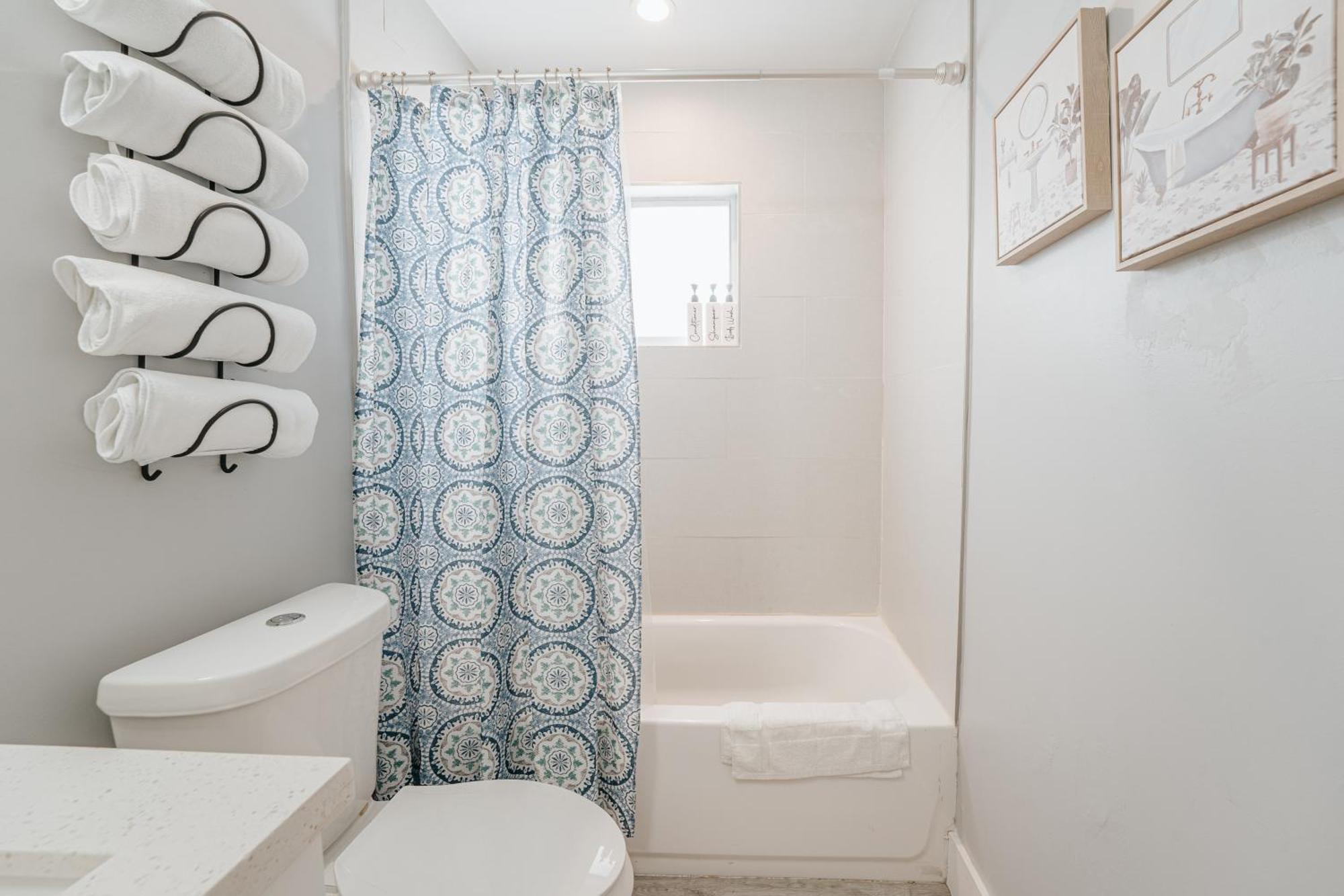 Home With A Pool Close To Beach And Fll Airport Pool Heated October- March فورت لودرديل المظهر الخارجي الصورة